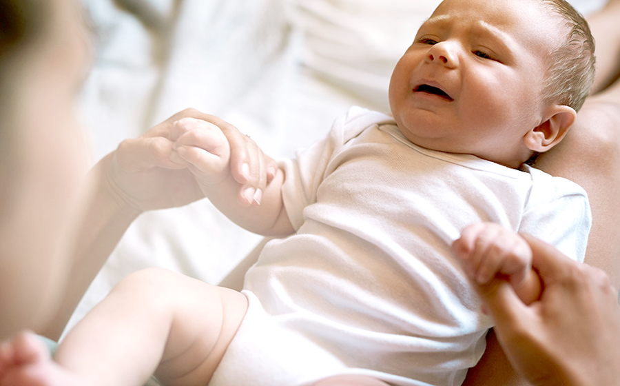 Infant colic means babies cry